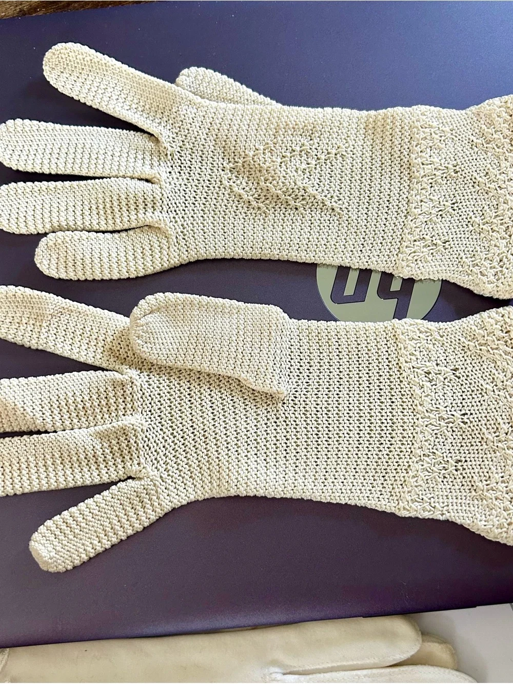 Vintage Cream Knit/crocheted Women's Gloves -very Dainty